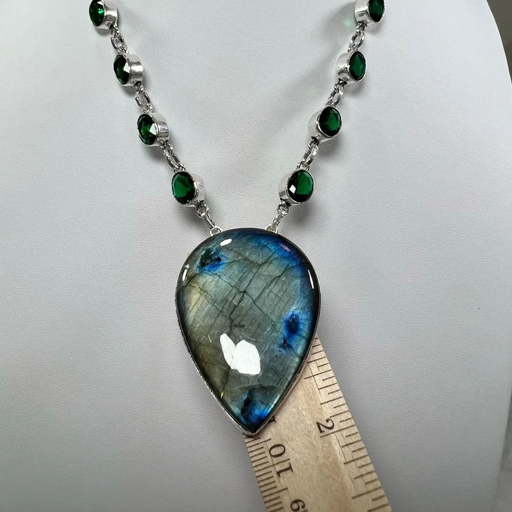 Amazing Flash Labradorite Large Stone 925 Gemstone Necklace